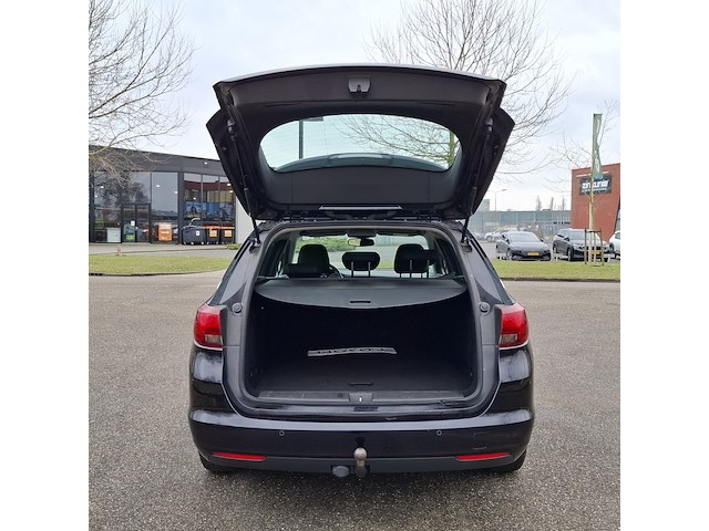 Personenauto, opel, astra sports tourer, 2017 - afbeelding 46 van  72