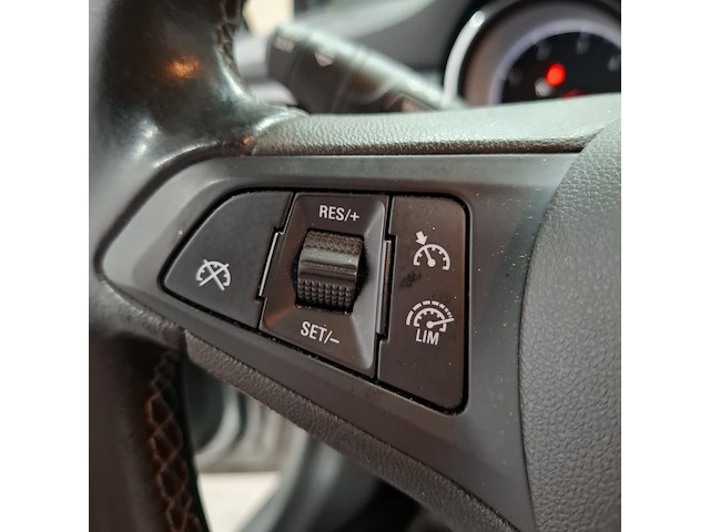 Personenauto, opel, astra sports tourer, 2018 - afbeelding 10 van  43