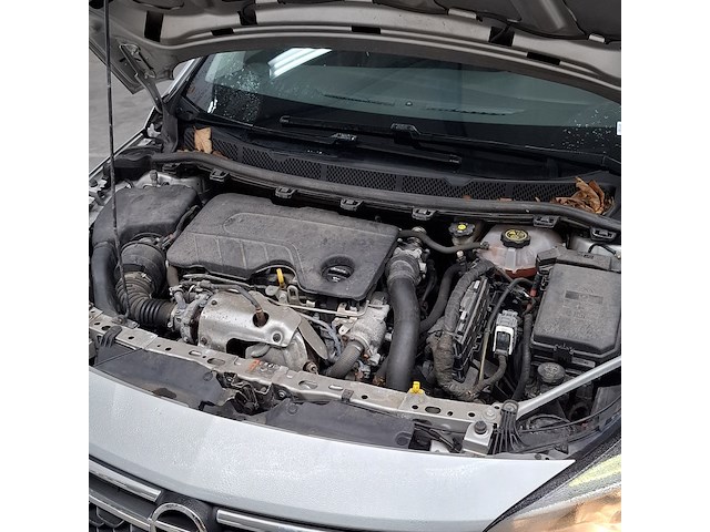 Personenauto, opel, astra sports tourer, 2018 - afbeelding 29 van  43