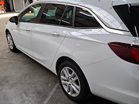 Personenauto, opel, astra sports tourer, 2018 - afbeelding 2 van  56