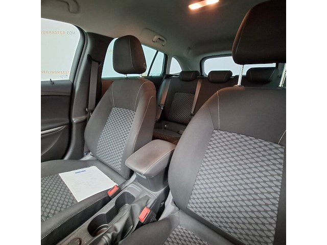 Personenauto, opel, astra sports tourer, 2018 - afbeelding 32 van  56