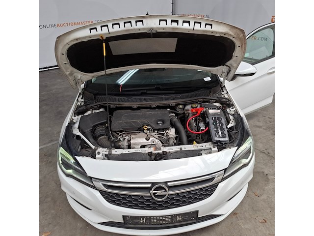 Personenauto, opel, astra sports tourer, 2018 - afbeelding 46 van  56