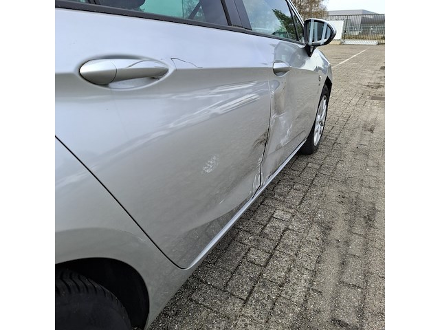 Personenauto, opel, astra sports tourer, 2019 - afbeelding 38 van  43