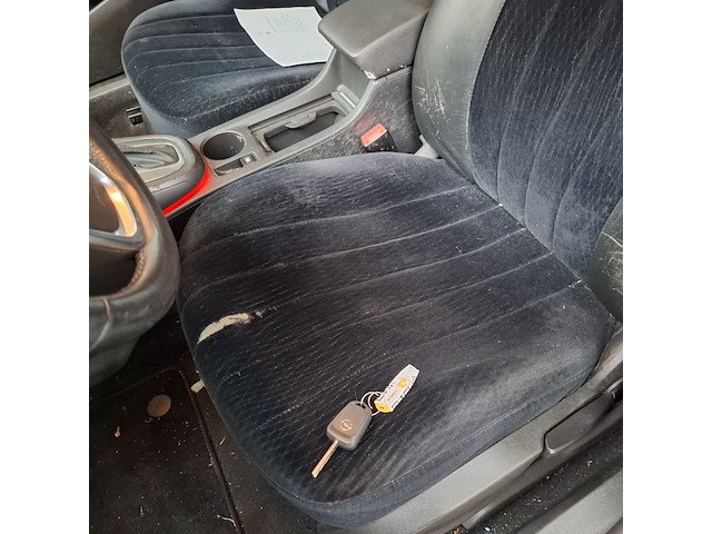 Personenauto, opel, astra sports tourer - afbeelding 22 van  61