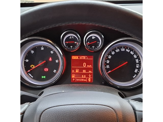 Personenauto, opel, astra sports tourer - afbeelding 26 van  61