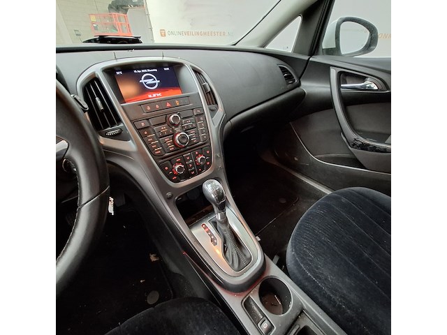 Personenauto, opel, astra sports tourer - afbeelding 31 van  61