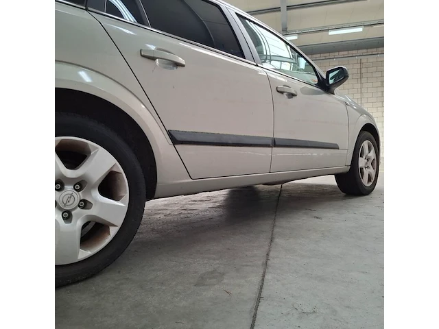 Personenauto, opel, astra wagon, 1.6 executive, 2005 - afbeelding 16 van  79