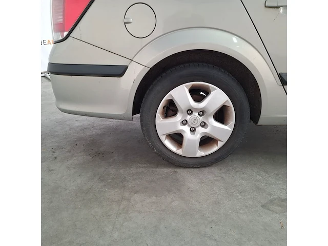 Personenauto, opel, astra wagon, 1.6 executive, 2005 - afbeelding 17 van  79