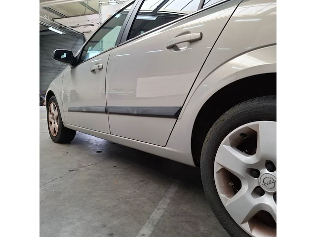 Personenauto, opel, astra wagon, 1.6 executive, 2005 - afbeelding 22 van  79