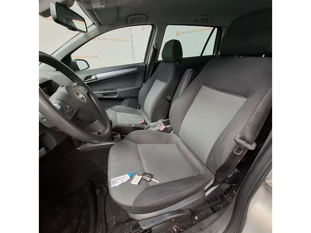 Personenauto, opel, astra wagon, 1.6 executive, 2005 - afbeelding 36 van  79