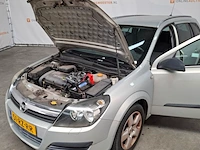 Personenauto, opel, astra wagon, 1.6 executive, 2005 - afbeelding 76 van  79