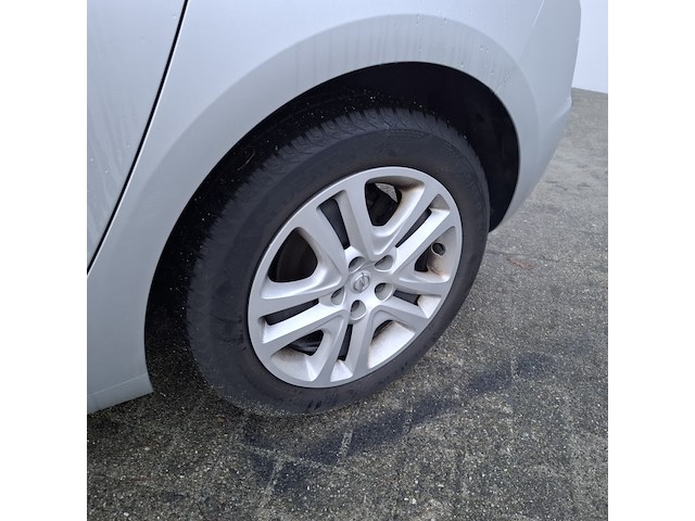 Personenauto, opel, astra - afbeelding 3 van  45