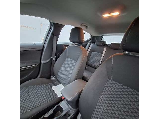 Personenauto, opel, astra - afbeelding 28 van  45