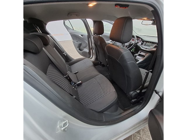 Personenauto, opel, astra - afbeelding 32 van  45