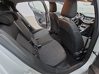 Personenauto, opel, astra - afbeelding 32 van  45