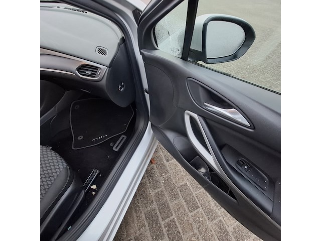 Personenauto, opel, astra - afbeelding 35 van  45