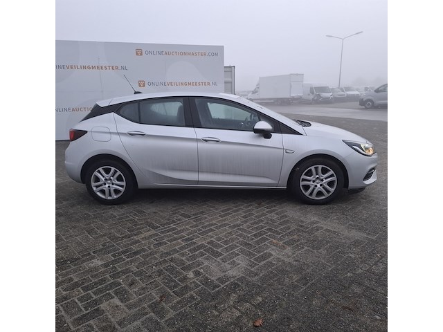 Personenauto, opel, astra - afbeelding 34 van  45