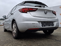 Personenauto opel, astra - afbeelding 8 van  45