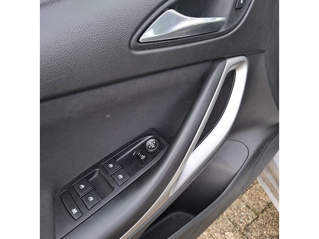 Personenauto opel, astra - afbeelding 19 van  45