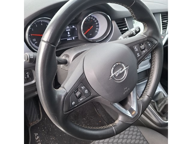Personenauto opel, astra - afbeelding 21 van  45