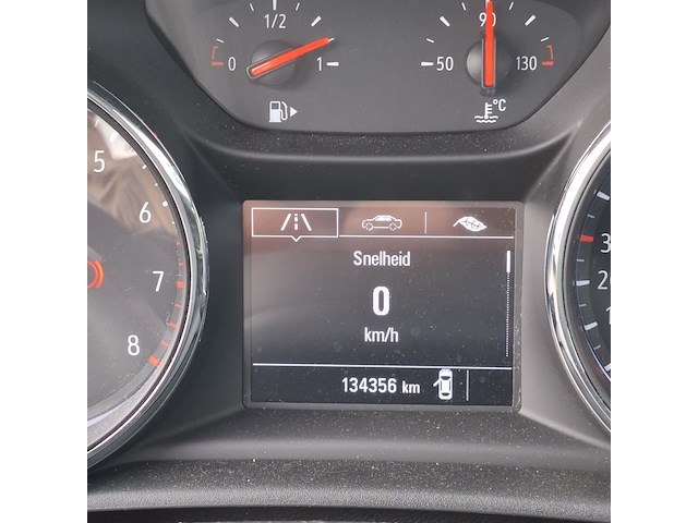 Personenauto opel, astra - afbeelding 26 van  45