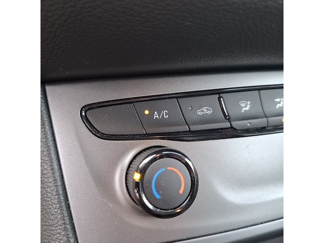 Personenauto opel, astra - afbeelding 31 van  45