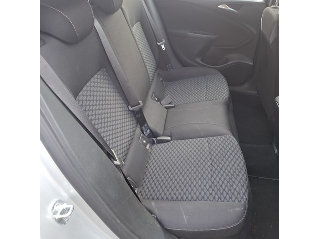 Personenauto opel, astra - afbeelding 37 van  45