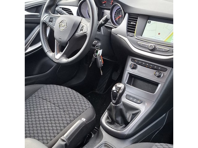 Personenauto opel, astra - afbeelding 38 van  45