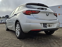 Personenauto, opel, astra - afbeelding 8 van  46