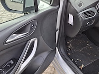Personenauto, opel, astra - afbeelding 16 van  46