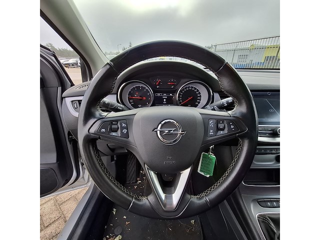 Personenauto, opel, astra - afbeelding 19 van  46