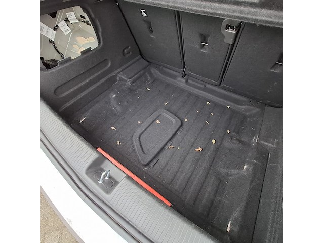 Personenauto, opel, astra - afbeelding 29 van  46