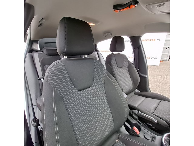 Personenauto, opel, astra - afbeelding 35 van  46