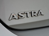 Personenauto, opel, astra - afbeelding 38 van  46