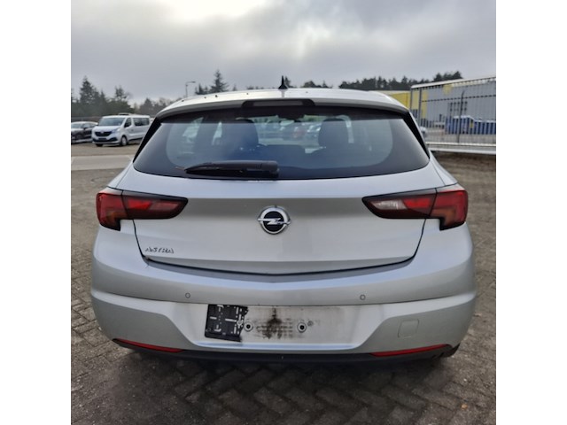 Personenauto, opel, astra - afbeelding 43 van  46