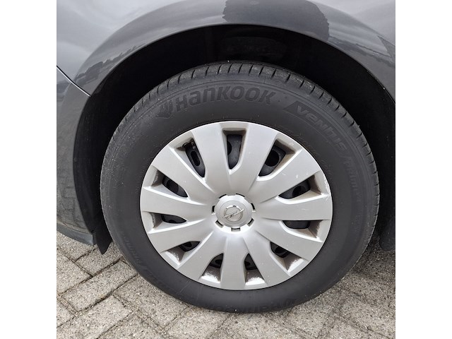 Personenauto, opel, astra - afbeelding 3 van  49