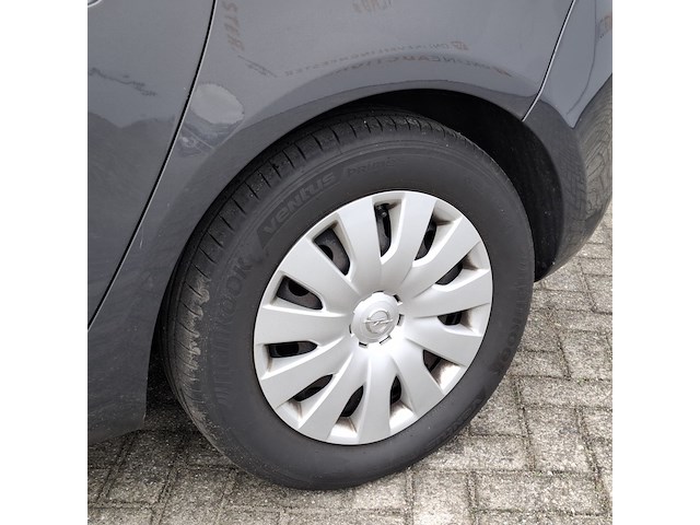 Personenauto, opel, astra - afbeelding 5 van  49