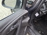 Personenauto, opel, astra - afbeelding 18 van  49