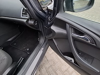 Personenauto, opel, astra - afbeelding 36 van  49