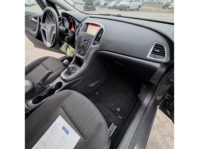 Personenauto, opel, astra - afbeelding 37 van  49