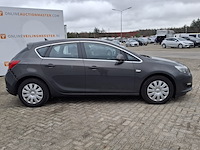Personenauto, opel, astra - afbeelding 34 van  49