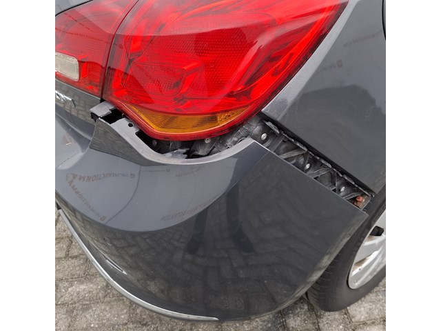 Personenauto, opel, astra - afbeelding 46 van  49