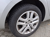 Personenauto, opel, astra - afbeelding 4 van  43