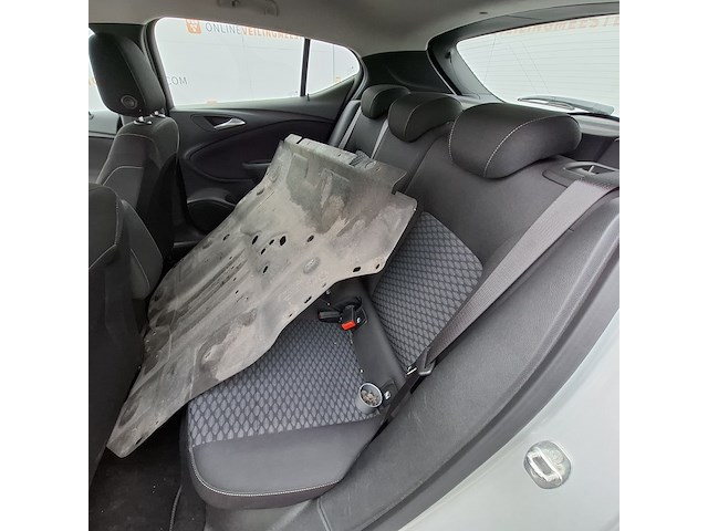 Personenauto, opel, astra - afbeelding 26 van  43