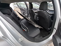 Personenauto, opel, astra - afbeelding 28 van  43