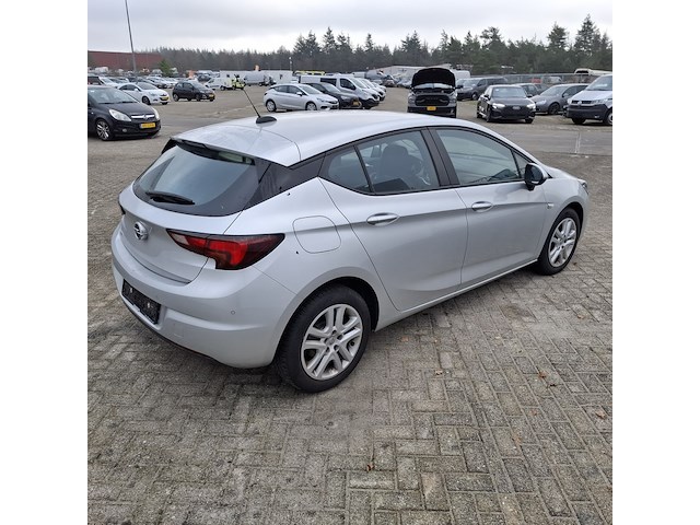 Personenauto, opel, astra - afbeelding 39 van  43