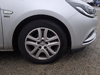 Personenauto, opel, astra - afbeelding 13 van  47