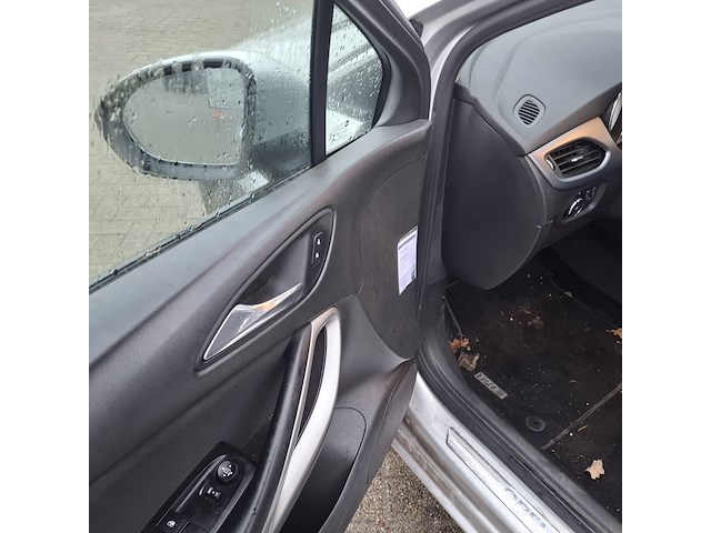 Personenauto, opel, astra - afbeelding 23 van  47