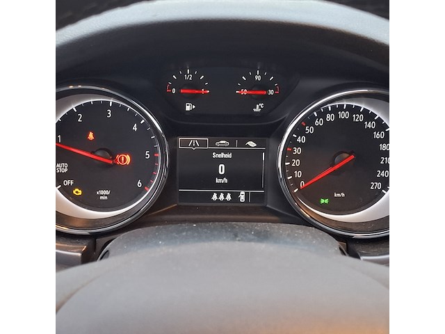 Personenauto, opel, astra - afbeelding 27 van  47