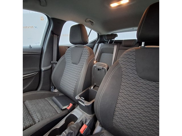 Personenauto, opel, astra - afbeelding 32 van  47